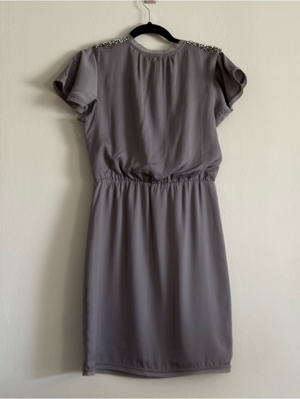Banana Republic Embellished Shoulder Short Sleeve Wrap Dress in Purplish Gray - Picture 9 of 9